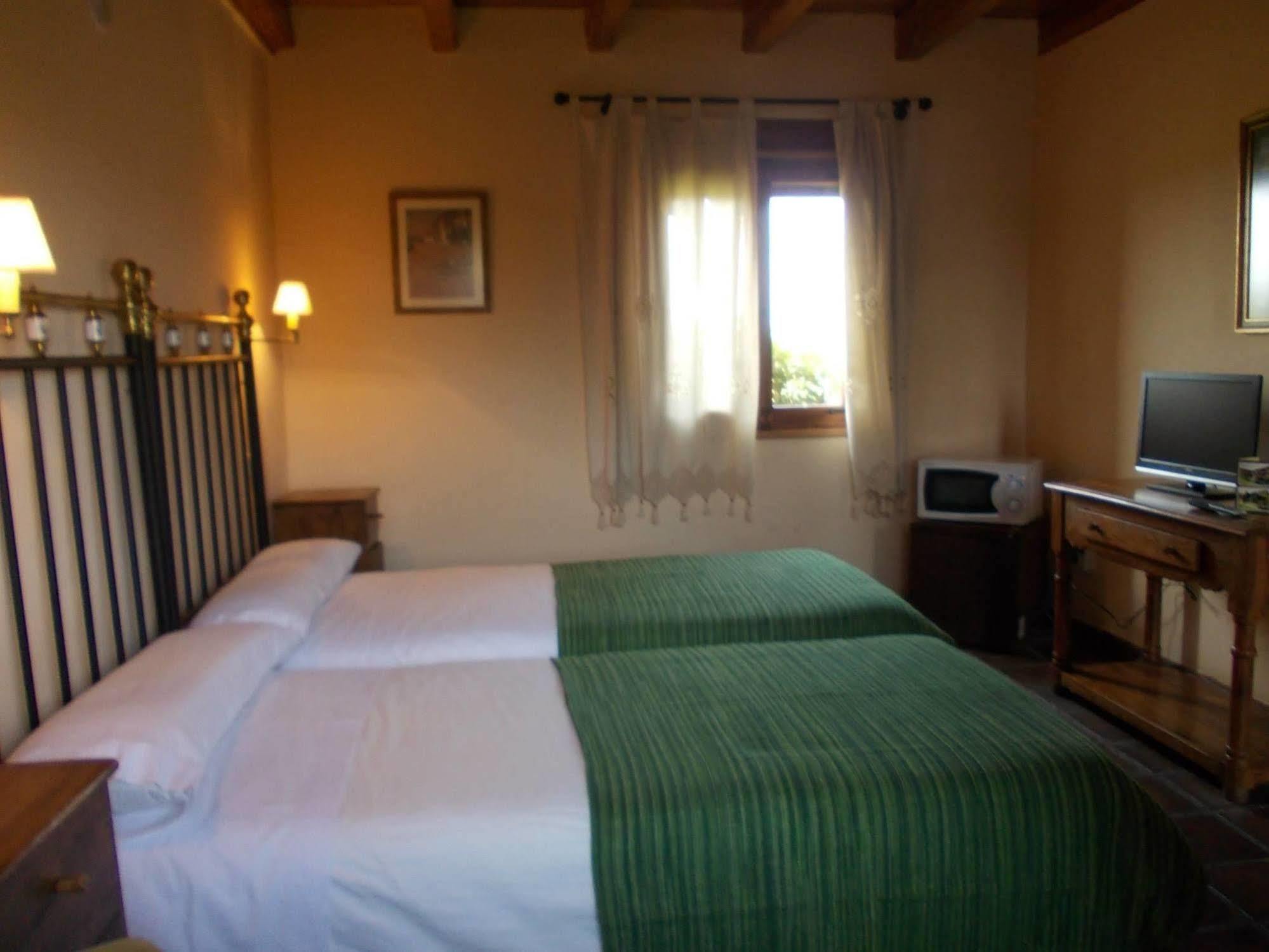Hotel Los Rastrojos Aranda de Duero Εξωτερικό φωτογραφία