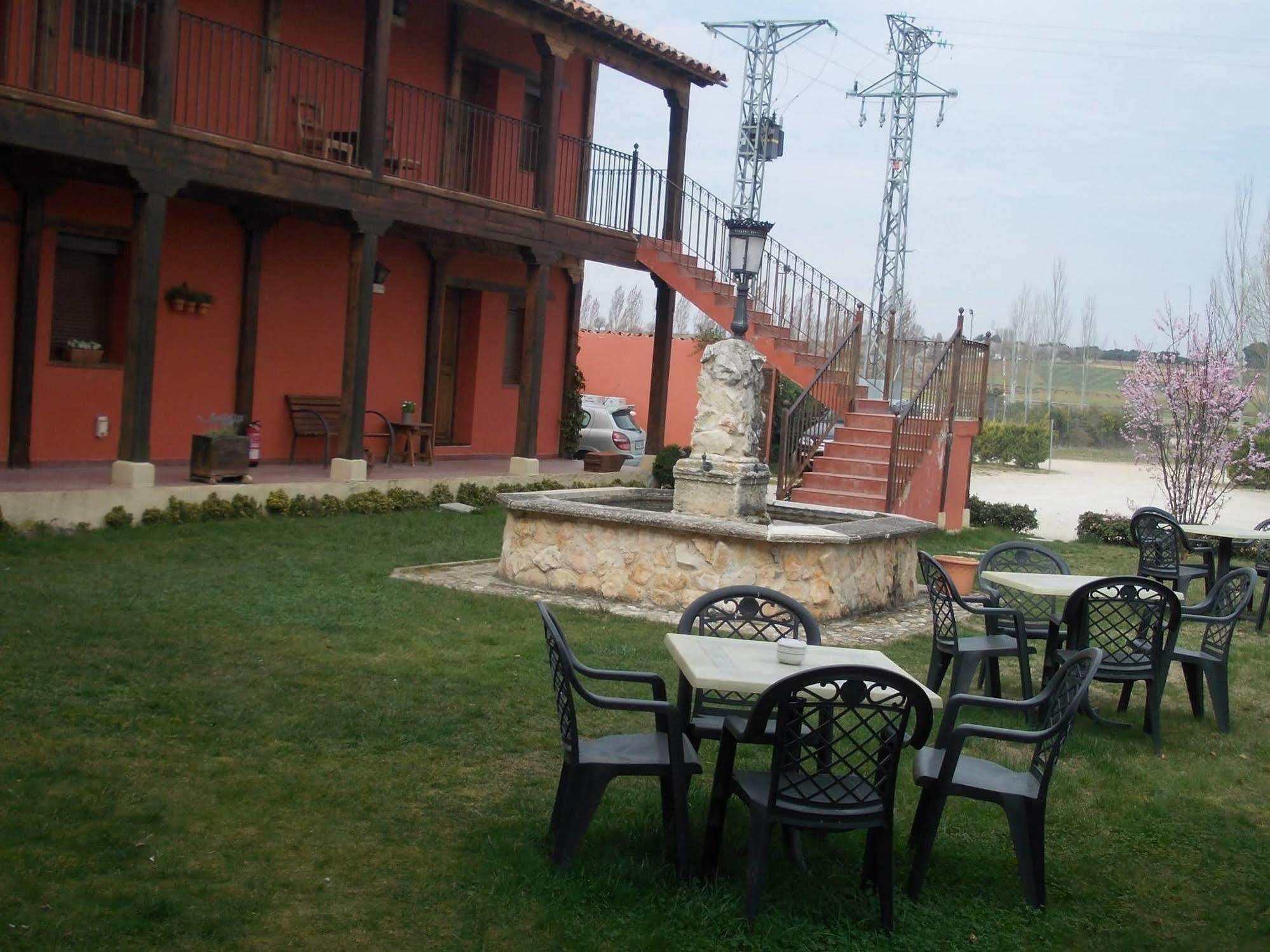 Hotel Los Rastrojos Aranda de Duero Εξωτερικό φωτογραφία